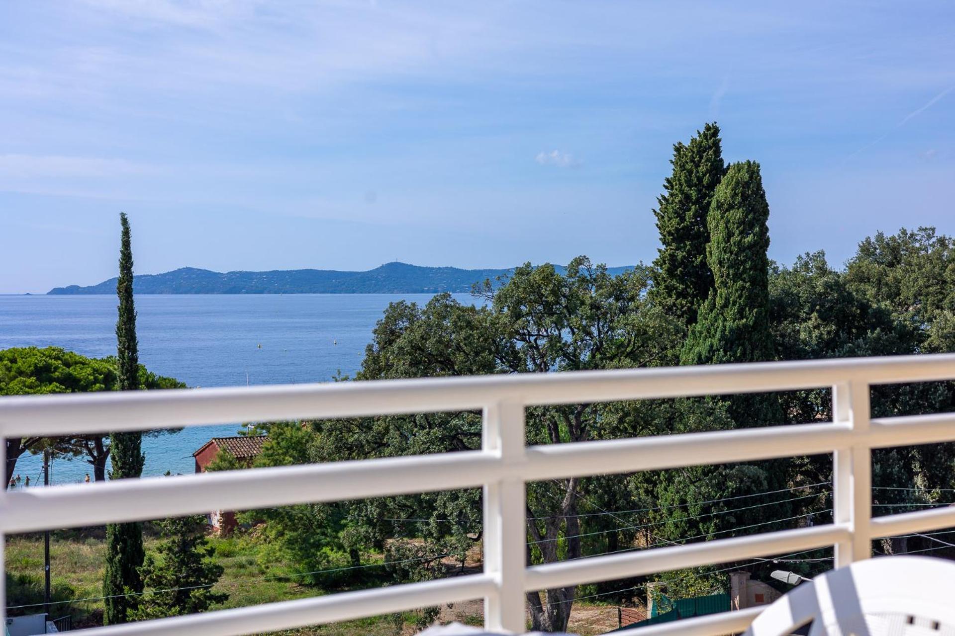 Cap Nègre Hôtel Le Lavandou Buitenkant foto